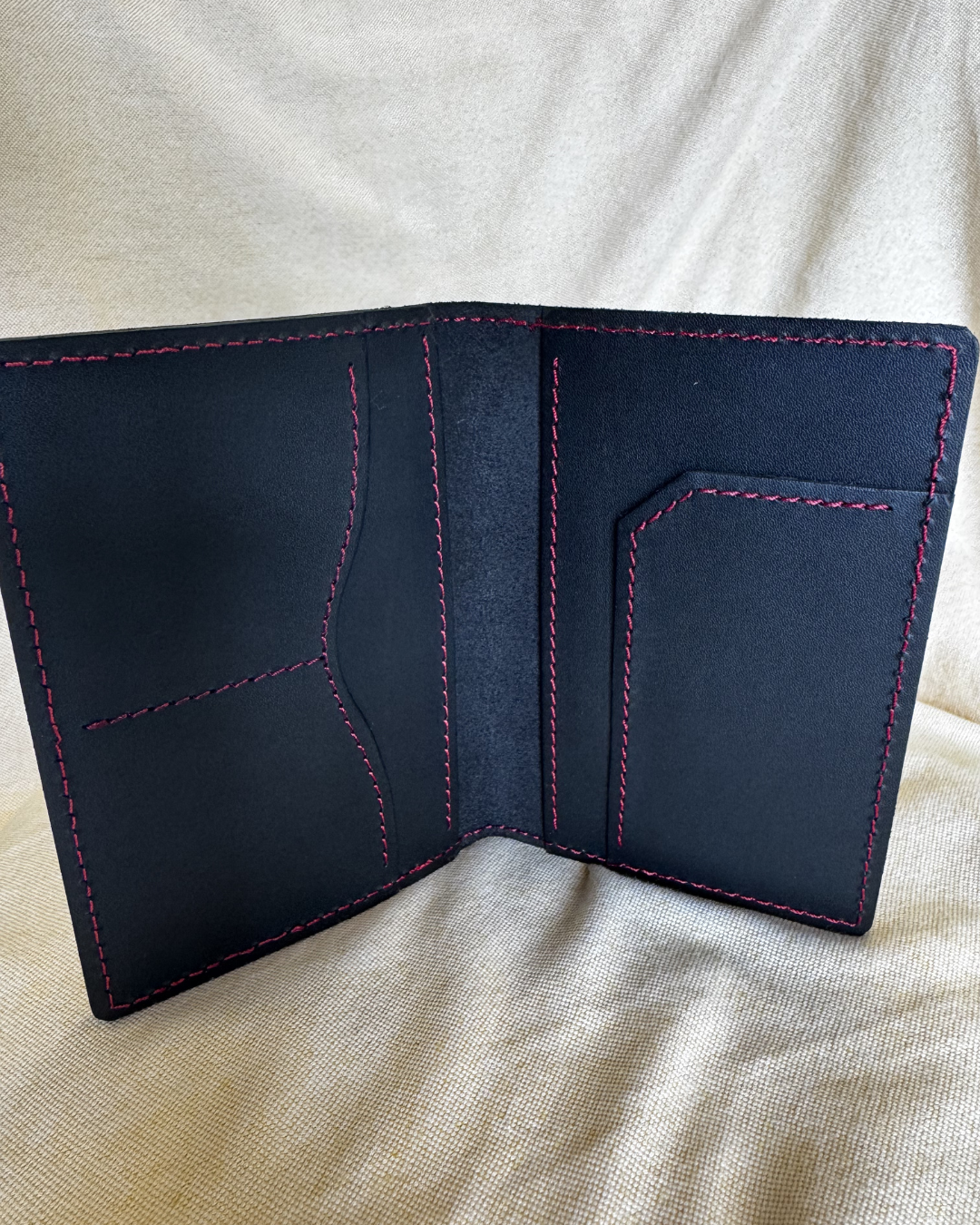Atlas Leather Passport Holder