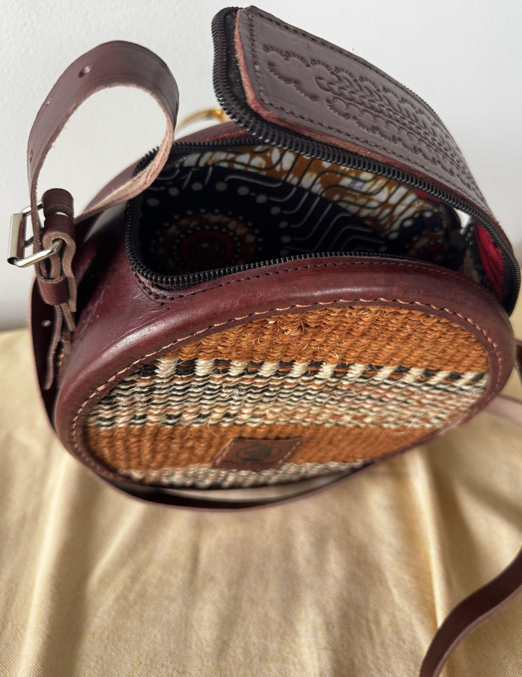 The Zuri Roundie