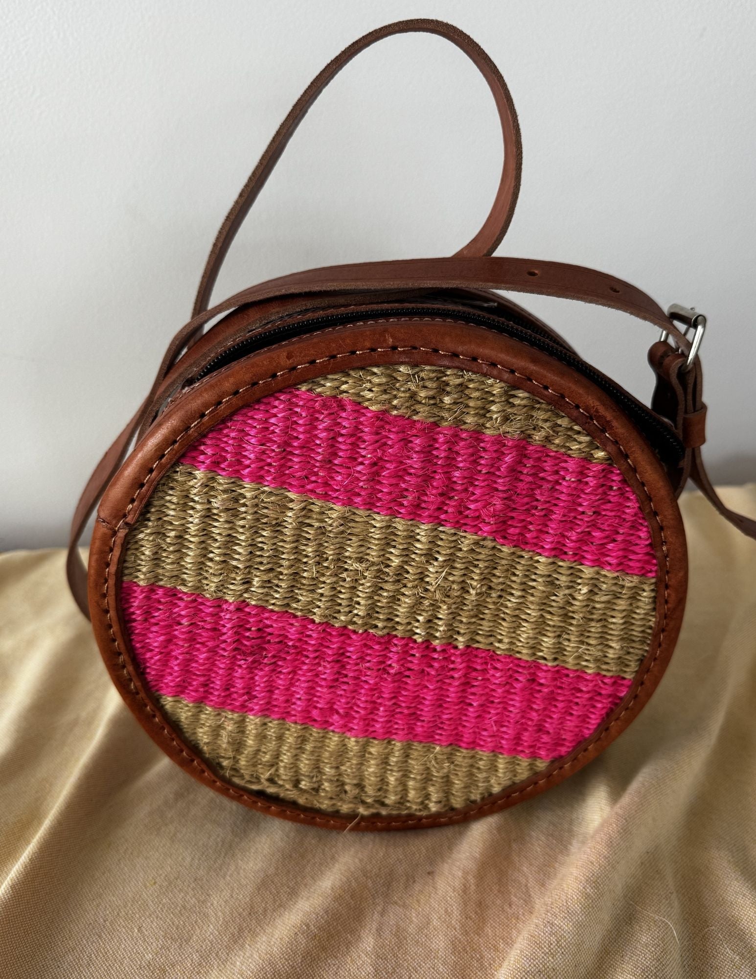The Zuri Roundie