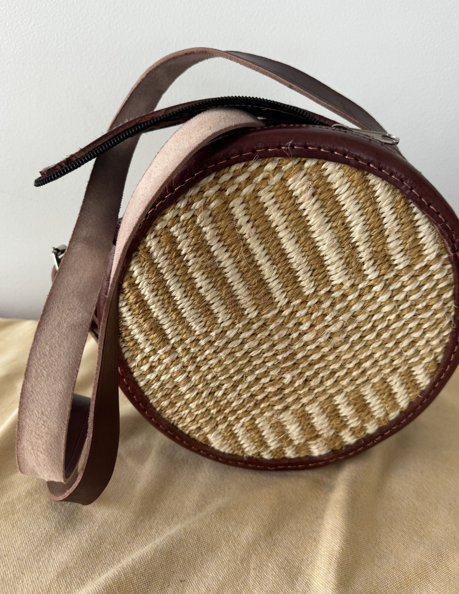 The Zuri Roundie