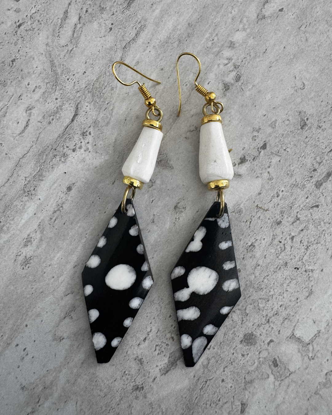 Mono Earrings