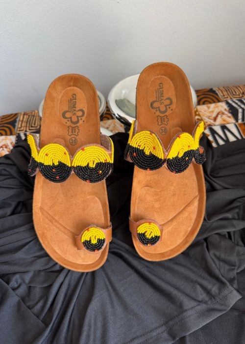 Sandals (Size 5-5.5)