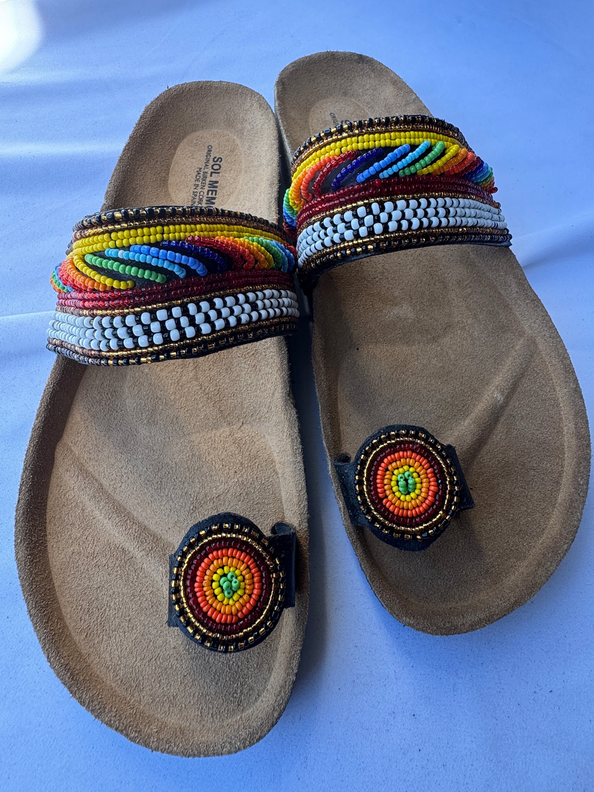Ayana (US 9-9.5), Style 04 - Rainbow White Layered Band Toe-Loop