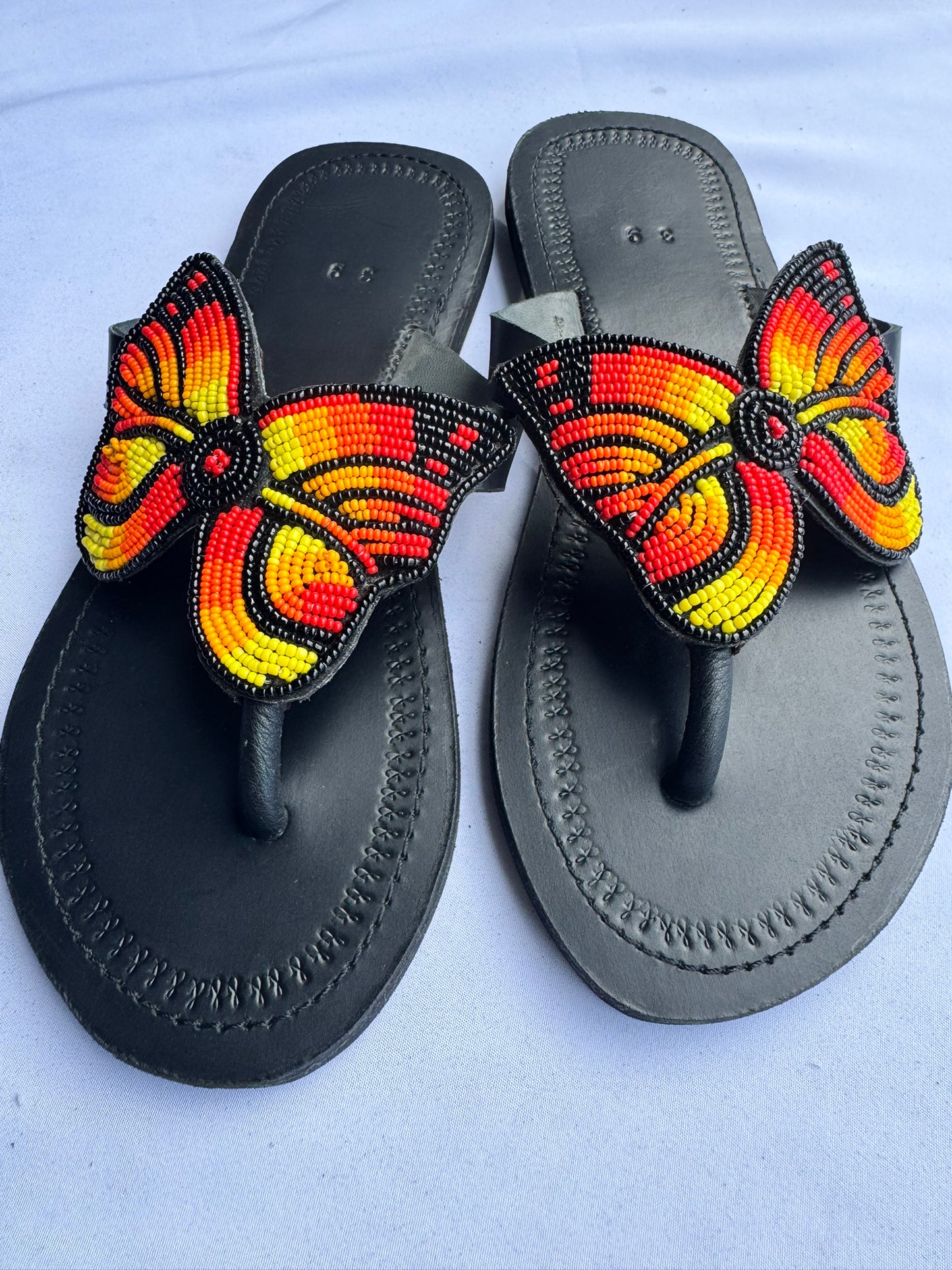 Zahara (US 10-10.5), Style 03 - Red-Yellow Butterfly