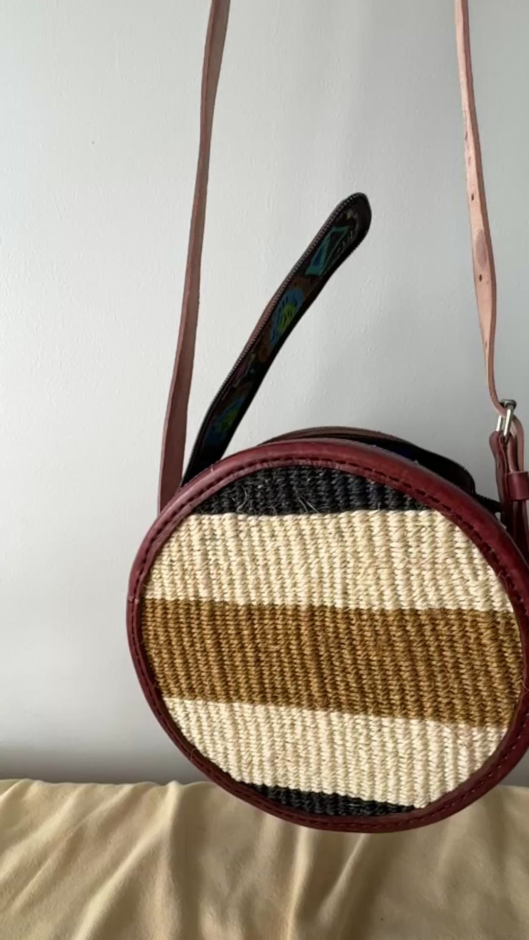 The Zuri Roundie