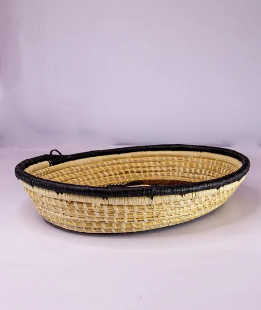 Oval Uteo